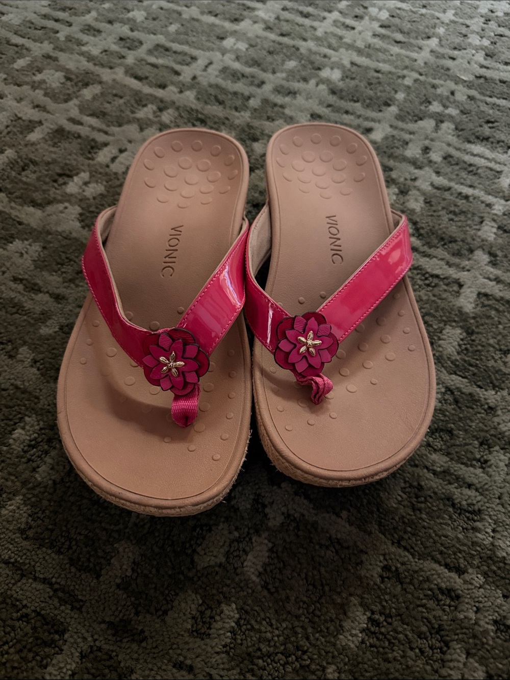 Vionic MiMi Platform Wedge Thong Pink Sandals Floral Size 7